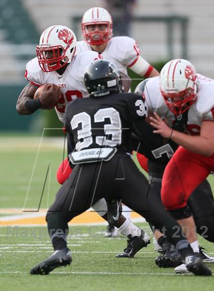 Thumbnail 2 in Katy vs. Steele (UIL 5A Division 2 Semifinal Playoff) photogallery.
