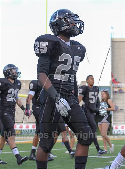 Thumbnail 1 in Katy vs. Steele (UIL 5A Division 2 Semifinal Playoff) photogallery.