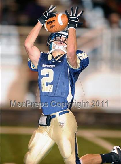 Thumbnail 2 in New Castle @ Hopewell photogallery.