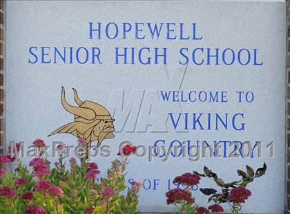 Thumbnail 1 in New Castle @ Hopewell photogallery.