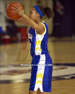 Thumbnail 3 in Carondelet vs Pinole Valley (D2 Sec. Final) photogallery.