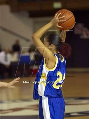 Thumbnail 1 in Carondelet vs Pinole Valley (D2 Sec. Final) photogallery.
