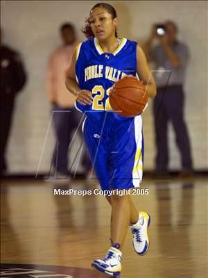 Thumbnail 2 in Carondelet vs Pinole Valley (D2 Sec. Final) photogallery.