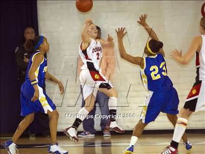 Thumbnail 3 in Carondelet vs Pinole Valley (D2 Sec. Final) photogallery.