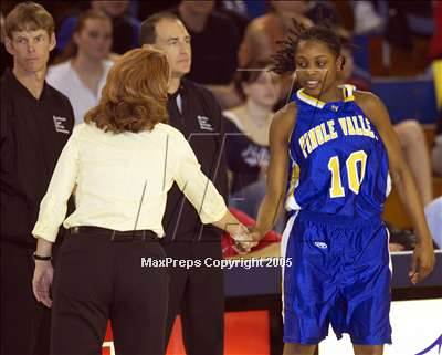 Thumbnail 1 in Carondelet vs Pinole Valley (D2 Sec. Final) photogallery.