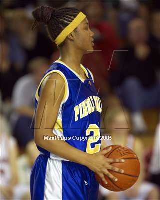 Thumbnail 1 in Carondelet vs Pinole Valley (D2 Sec. Final) photogallery.