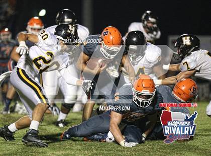 Thumbnail 2 in Hendersonville @ Beech (2016 MaxPreps Rivalry Series)  photogallery.