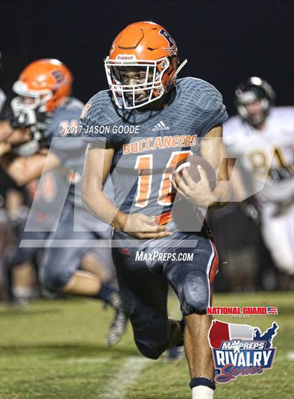 Thumbnail 3 in Hendersonville @ Beech (2016 MaxPreps Rivalry Series)  photogallery.