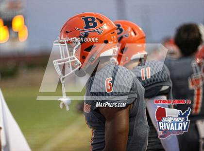 Thumbnail 2 in Hendersonville @ Beech (2016 MaxPreps Rivalry Series)  photogallery.