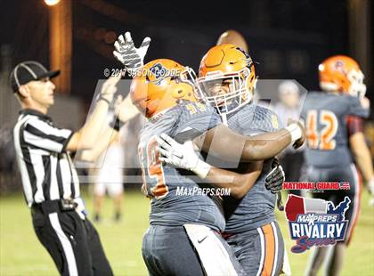 Thumbnail 3 in Hendersonville @ Beech (2016 MaxPreps Rivalry Series)  photogallery.