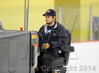 Thumbnail 2 in Stamford/Westhill/Staples @ Darien photogallery.