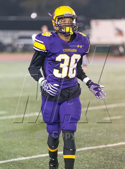 Thumbnail 3 in Karr vs. Crowley (LHSAA Division 4A Round 2) photogallery.