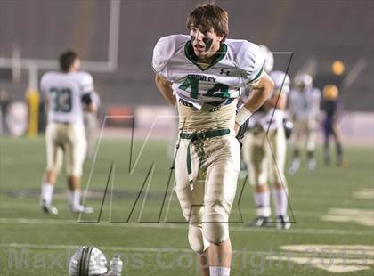 Thumbnail 2 in Karr vs. Crowley (LHSAA Division 4A Round 2) photogallery.