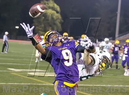 Thumbnail 2 in Karr vs. Crowley (LHSAA Division 4A Round 2) photogallery.