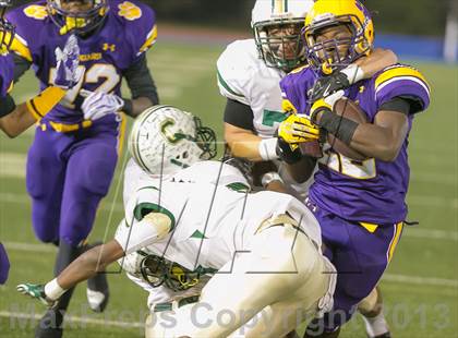 Thumbnail 3 in Karr vs. Crowley (LHSAA Division 4A Round 2) photogallery.
