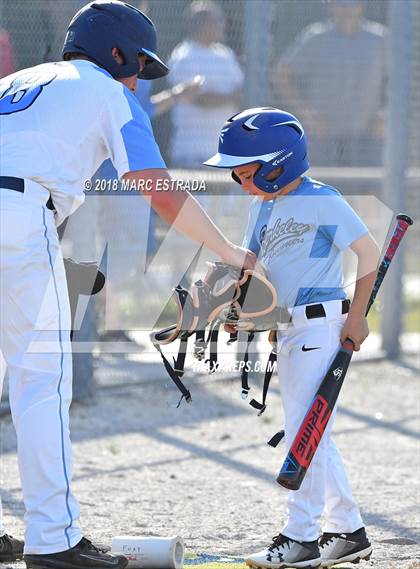 Thumbnail 3 in Berkeley Prep vs Wellsville photogallery.