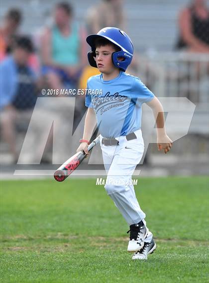 Thumbnail 3 in Berkeley Prep vs Wellsville photogallery.