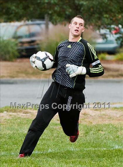 Thumbnail 2 in Easthampton @ Sabis International (Kick It For Kidneys Tournament) photogallery.
