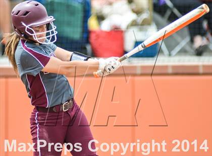 Thumbnail 1 in Wylie vs Hallsville (UIL 4A Regional Quarterfinal Playoff) photogallery.