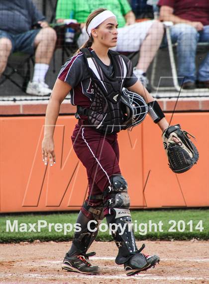 Thumbnail 3 in Wylie vs Hallsville (UIL 4A Regional Quarterfinal Playoff) photogallery.