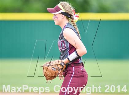 Thumbnail 2 in Wylie vs Hallsville (UIL 4A Regional Quarterfinal Playoff) photogallery.