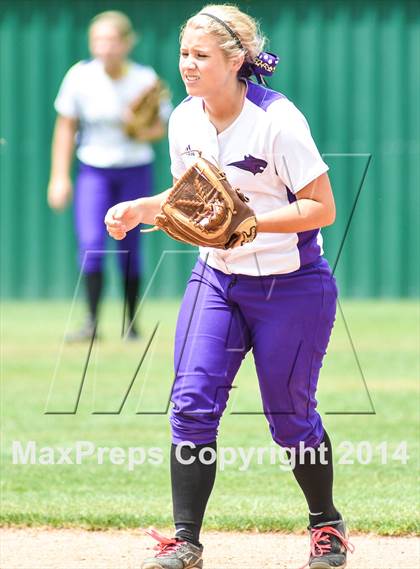 Thumbnail 1 in Wylie vs Hallsville (UIL 4A Regional Quarterfinal Playoff) photogallery.