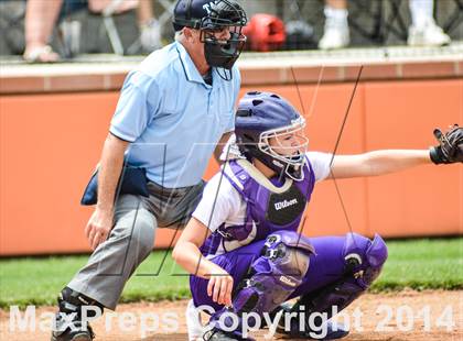Thumbnail 3 in Wylie vs Hallsville (UIL 4A Regional Quarterfinal Playoff) photogallery.