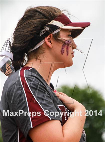 Thumbnail 2 in Wylie vs Hallsville (UIL 4A Regional Quarterfinal Playoff) photogallery.