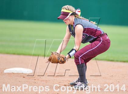 Thumbnail 1 in Wylie vs Hallsville (UIL 4A Regional Quarterfinal Playoff) photogallery.