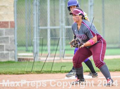 Thumbnail 3 in Wylie vs Hallsville (UIL 4A Regional Quarterfinal Playoff) photogallery.