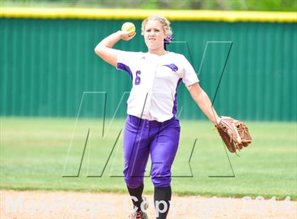 Thumbnail 1 in Wylie vs Hallsville (UIL 4A Regional Quarterfinal Playoff) photogallery.