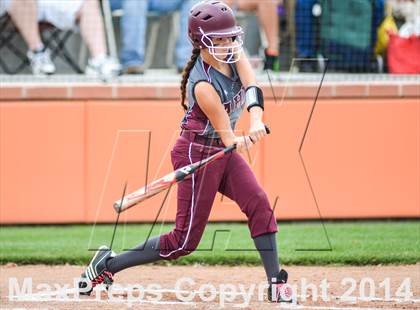 Thumbnail 3 in Wylie vs Hallsville (UIL 4A Regional Quarterfinal Playoff) photogallery.