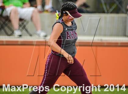 Thumbnail 2 in Wylie vs Hallsville (UIL 4A Regional Quarterfinal Playoff) photogallery.