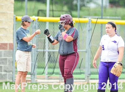 Thumbnail 1 in Wylie vs Hallsville (UIL 4A Regional Quarterfinal Playoff) photogallery.