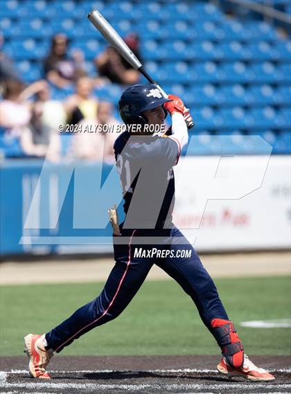 Thumbnail 1 in South Central vs. East Rowan (NCHSAA 3A Championships) photogallery.