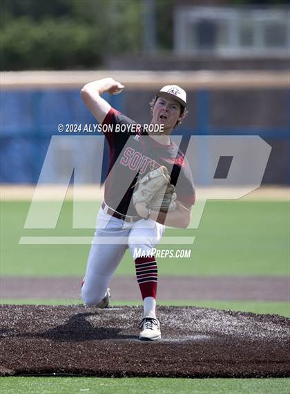Thumbnail 2 in South Central vs. East Rowan (NCHSAA 3A Championships) photogallery.