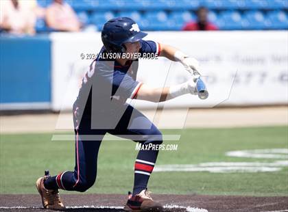Thumbnail 2 in South Central vs. East Rowan (NCHSAA 3A Championships) photogallery.