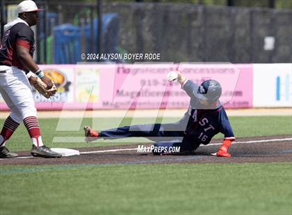 Thumbnail 3 in South Central vs. East Rowan (NCHSAA 3A Championships) photogallery.