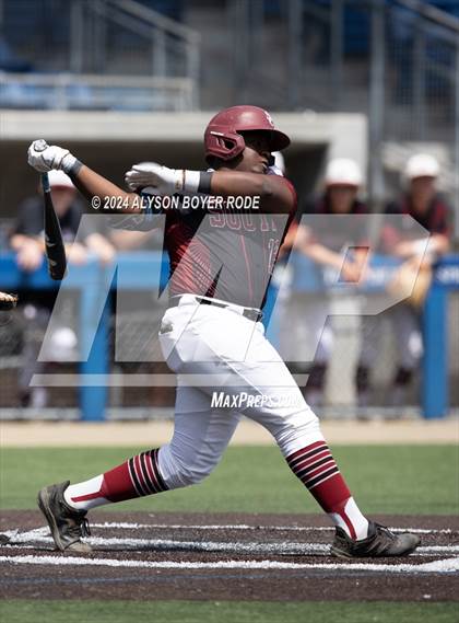 Thumbnail 1 in South Central vs. East Rowan (NCHSAA 3A Championships) photogallery.