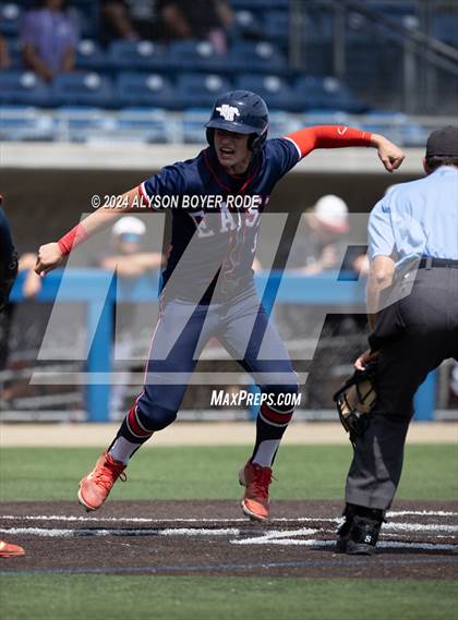 Thumbnail 1 in South Central vs. East Rowan (NCHSAA 3A Championships) photogallery.