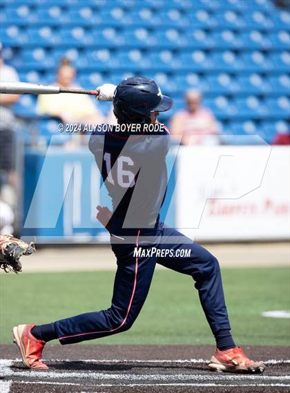 Thumbnail 3 in South Central vs. East Rowan (NCHSAA 3A Championships) photogallery.