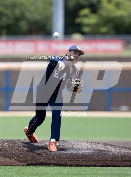 Thumbnail 1 in South Central vs. East Rowan (NCHSAA 3A Championships) photogallery.