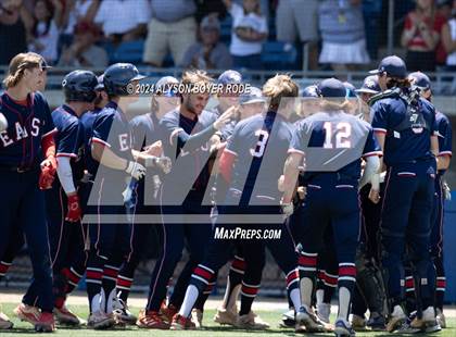 Thumbnail 2 in South Central vs. East Rowan (NCHSAA 3A Championships) photogallery.