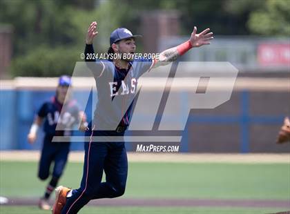 Thumbnail 3 in South Central vs. East Rowan (NCHSAA 3A Championships) photogallery.