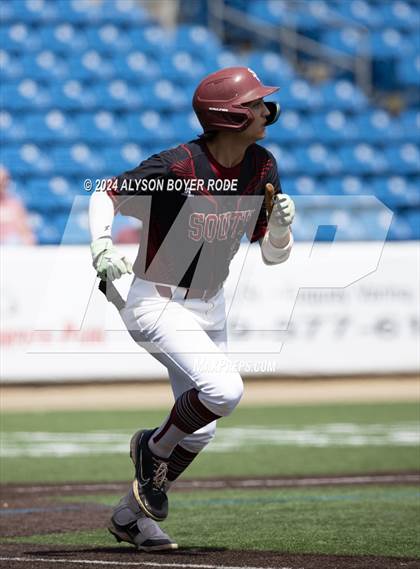 Thumbnail 3 in South Central vs. East Rowan (NCHSAA 3A Championships) photogallery.