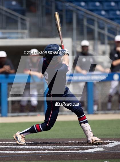 Thumbnail 3 in South Central vs. East Rowan (NCHSAA 3A Championships) photogallery.