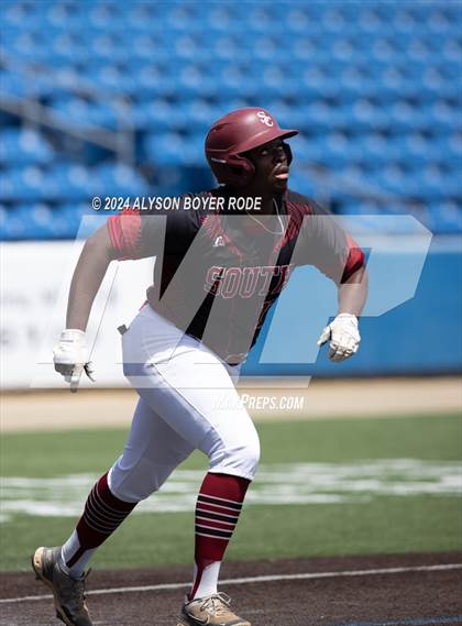Thumbnail 2 in South Central vs. East Rowan (NCHSAA 3A Championships) photogallery.