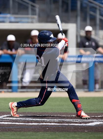 Thumbnail 1 in South Central vs. East Rowan (NCHSAA 3A Championships) photogallery.