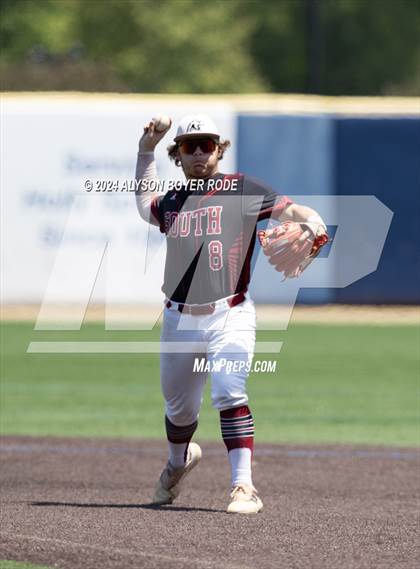 Thumbnail 1 in South Central vs. East Rowan (NCHSAA 3A Championships) photogallery.