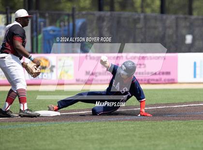 Thumbnail 1 in South Central vs. East Rowan (NCHSAA 3A Championships) photogallery.